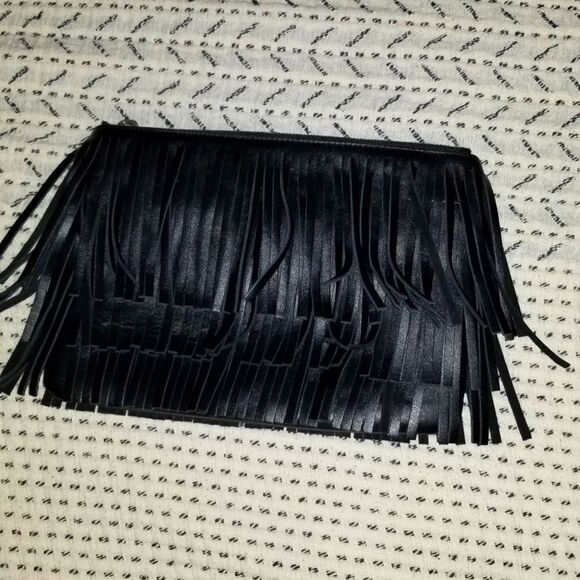 Yves Saint Laurent \ Black Leather Tassle Fringe Clutch - Picture 3 of 4